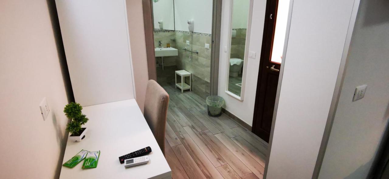 Perla Del Sud - Guest House 람페두사 외부 사진